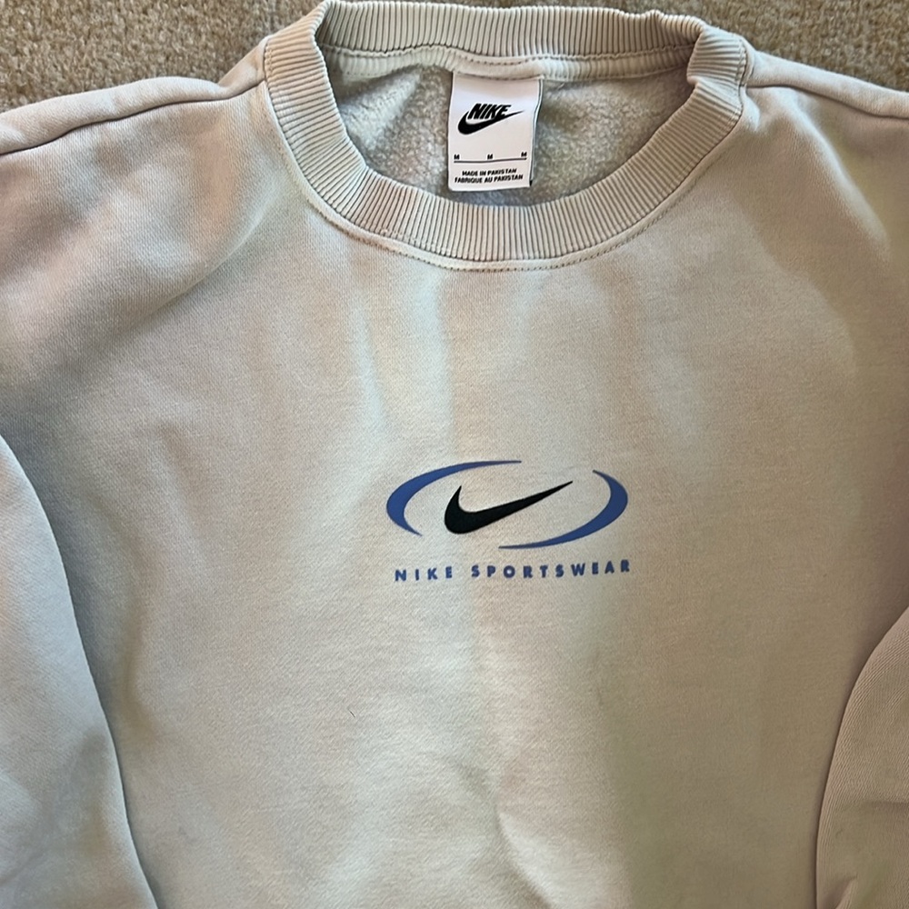 Vintage Nike Sweatshirt